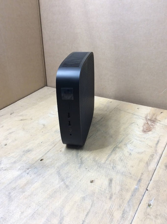 HP T740 Thin Client AMD V1756B with Radeon Vega GFX 8GB 128GBSSD USB-C WIN11 A+