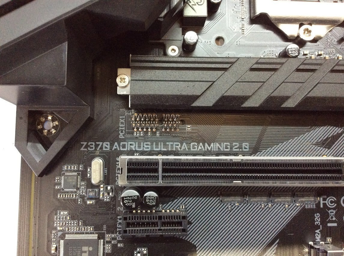 GIGABYTE Z370 AORUS Ultra Gaming 2.0 Motherboard ATX LGA 1151 USB-C Intel Z370
