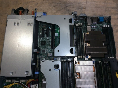 Dell PowerEdge R440 2 x Xeon Bronze 3104+2*PSU+8GB PC4+4 Ports Network Card A-