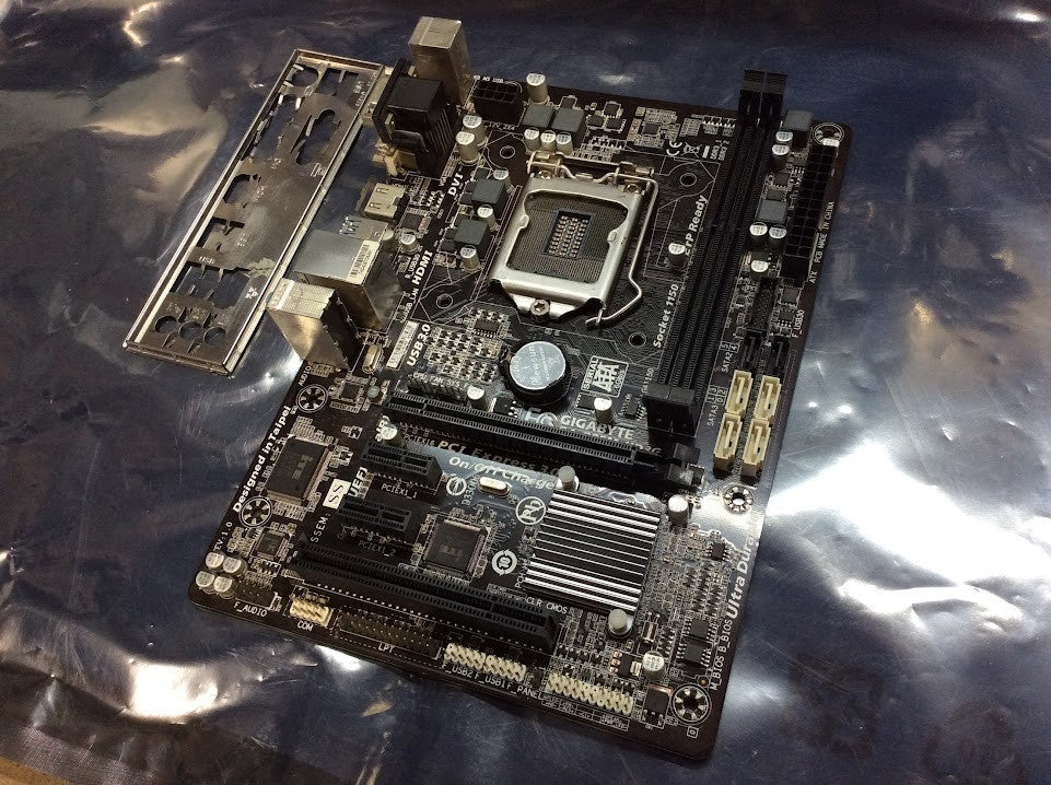 Gigabyte GA-B85M-HD3G Motherboard microATX LGA 1150 DVI VGA HDMI Intel B85 [AU]