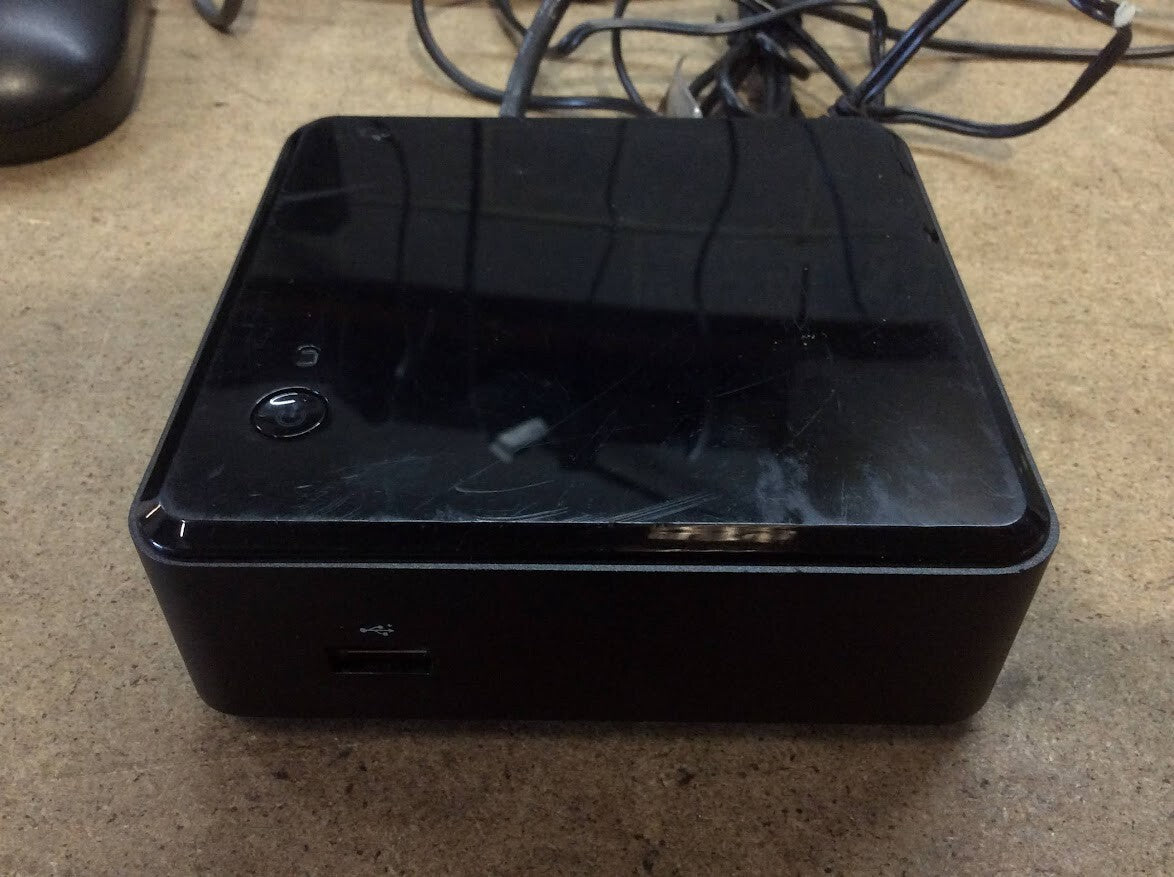 Intel DC3217IYE Mini-PC  i3-3217U@1.80GHz 4GBRAM 128GBSSD HDMI Black Au Stock A-