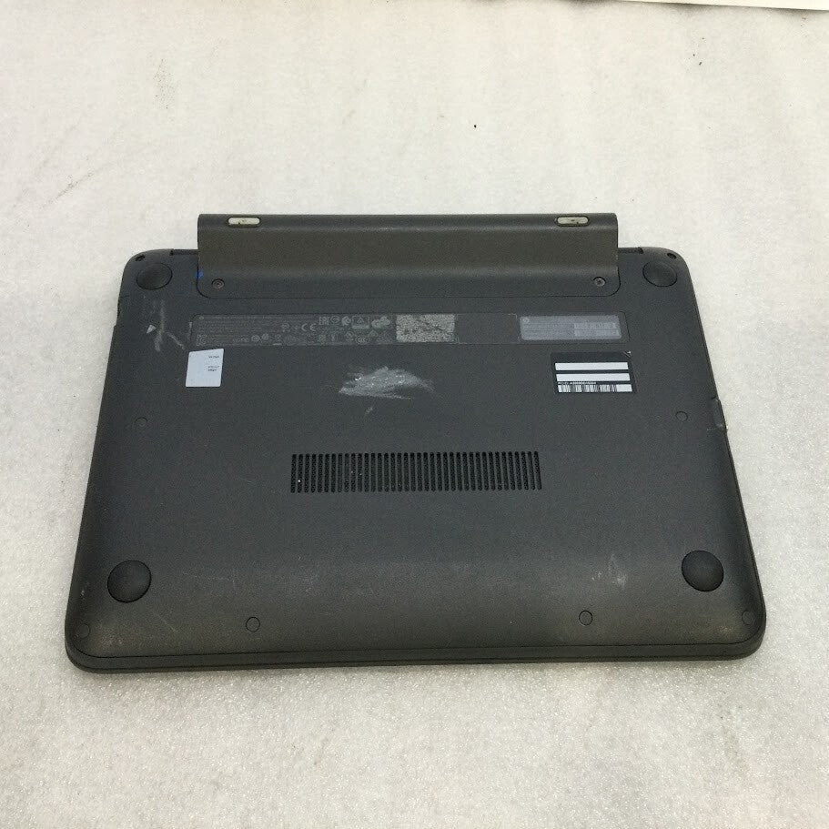 HP ProBook 11 EE G2 Laptop 11.6'' i3-6100U 4GBRAM 128GB HDMI VGA USB3.0 Black A-