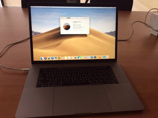 Apple Macbook Pro A1990 Laptop 15.4" i7-8750H@2.20GHz 32GBRAM 1TBSSD EMC3215 A-