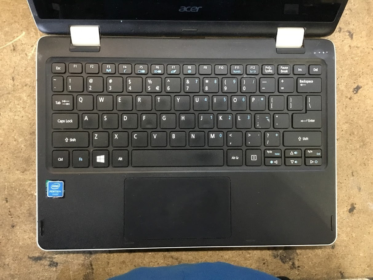 Acer Aspire R3-N15W Laptop 11.6'' N3710 4GBRAM 500GB White Touch [AU Seller] A-