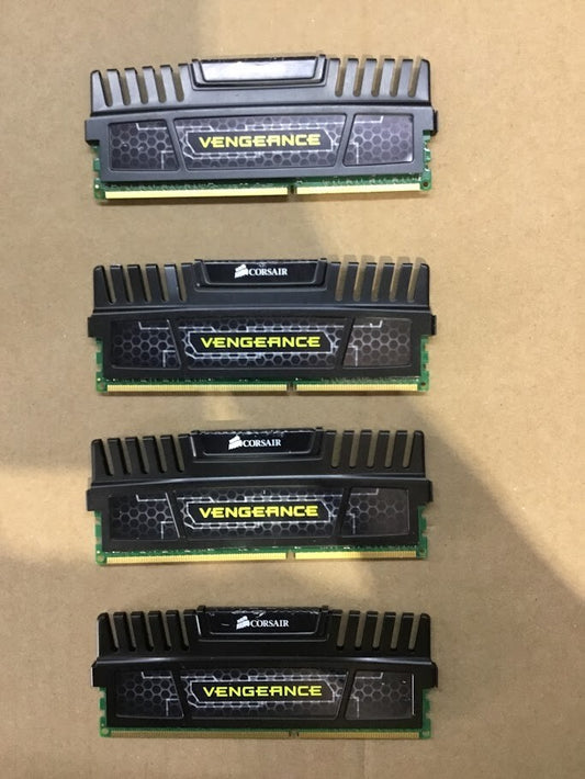 Corsair CMZ32GX3M4X1600C10 Vengeance 32GB (4 x 8GB) Desktop Memory Au Seller