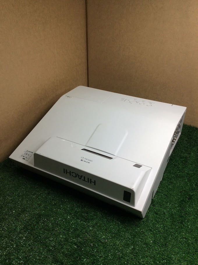 [AU]Hitachi CP-TW3005 WXGA Ultra Short Throw Projector VGA HDMI LAMP HOURS 1787H