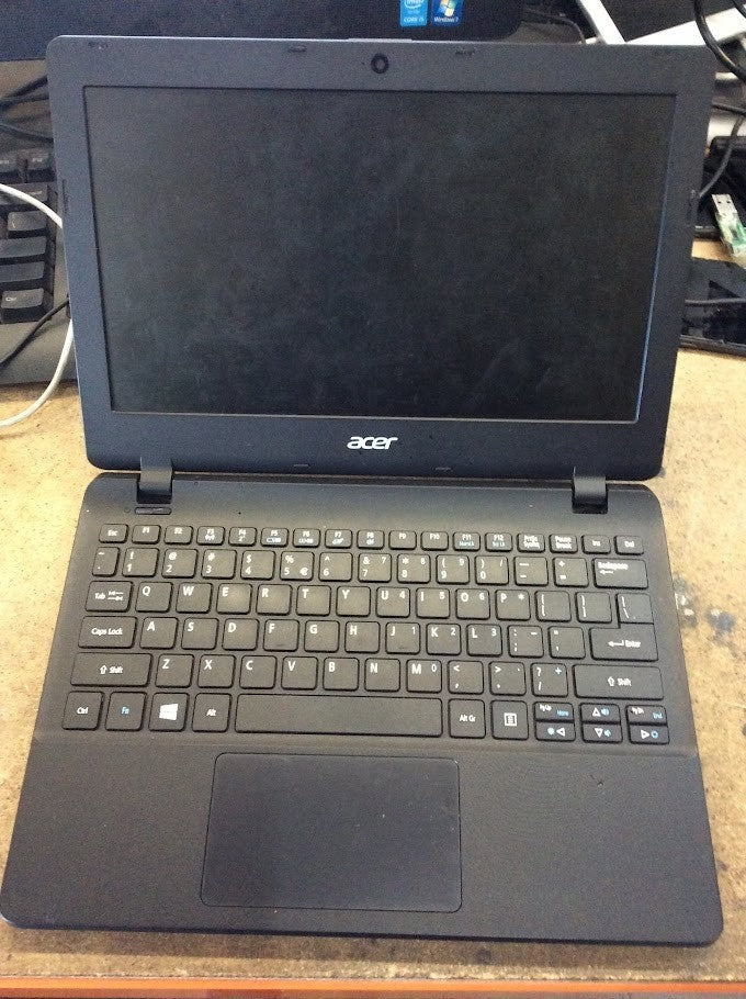 Acer TravelMate B115e Laptop 11.6" Celeron N3150 4GBRAM 128GB Win11 Black A-
