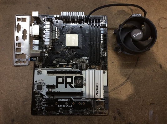 Asrock AB350 Pro4 Motherboard DDR4 ATX AMD B350 Socket AM4 with AMD R5 1600+Fen