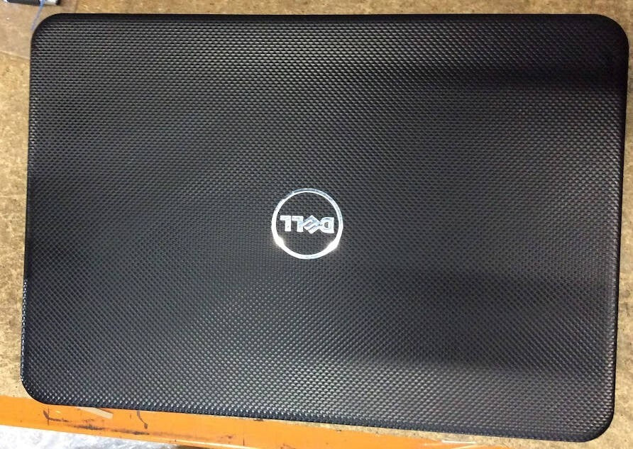 DELL Inspiron 3521 Laptop 15.6'' Pentium 997 4GBRAM 1TB USB3.0 HDMI Black B