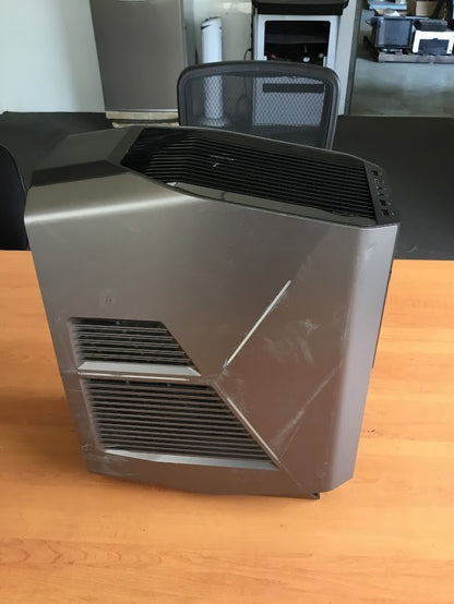 Alienware Aurora R8 Gaming PC i7-9700 16GB 512SSD+1T HDD+GeForce RTX 2070  Win11