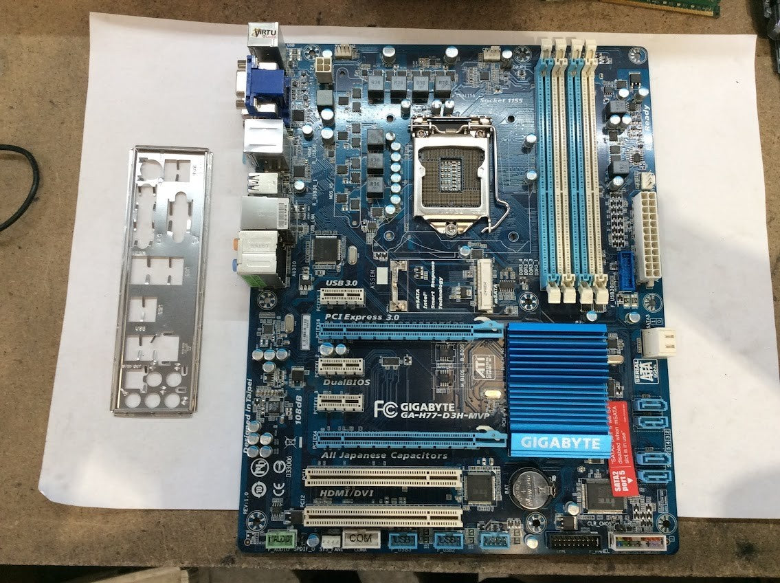 GIGABYTE GA-H77-D3H-MVP Motherboard ATX DDR3 LGA 1155 HDMI DVI VGA Intel H77