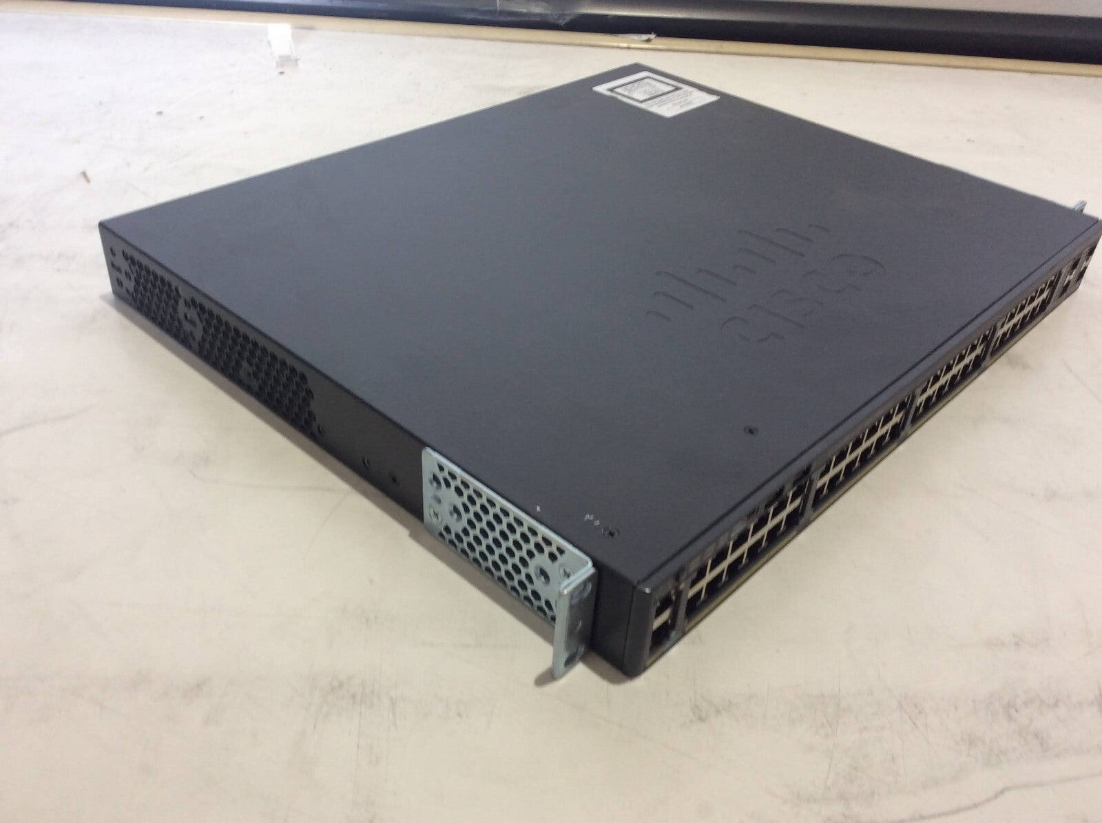 Cisco WS-C2960X-48FPS-L 48 GIGE POE Switch 4 x 1G SFP LAN Base Test & Reset