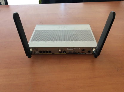 Cisco C1117-4PLTELA V2 ISR 1100 Router + 4G LTE Antenna WiFi Gigabit Tested