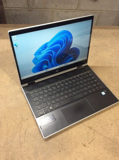 HP Pavilion X360 Convertibe Laptop 15.6'' i5-8250U 4GBRAM 128GB WIn11 Home B