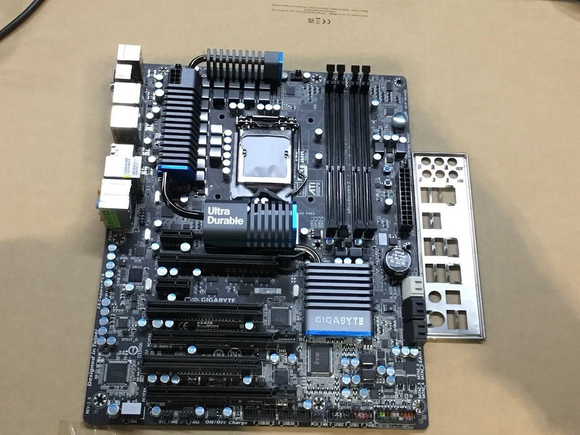 GIGABYTE GA-Z68X-UD5-B3 Motherboard ATX LGA 1155 USB3.0 Intel Z68 Au Seller