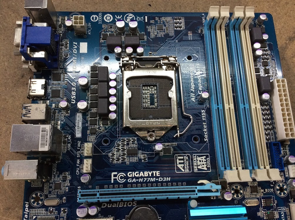 GIGABYTE GA-H77M-D3H Motherboard DDR3 microATX LGA 1155 HDMI DVI VGA Intel H77