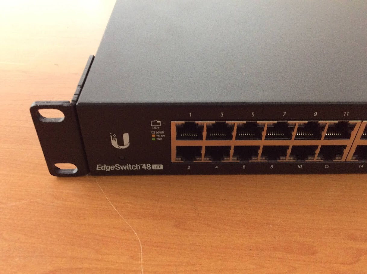 Ubiquiti Networks EdgeSwitch 48 LITE ES-48-LITE 48 Port+10G SFP Switch Au Seller