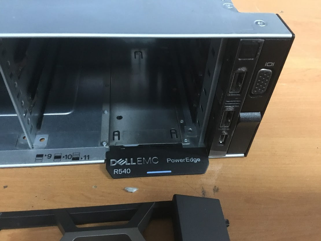 [AU] Dell PowerEdge R540 Server Xeon Silver 4214R@2.4GHz+16GBPC4+3x600GB A-