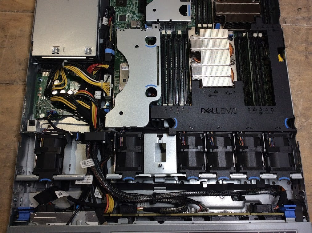 Dell PowerEdge R440 2 x Xeon Bronze 3104+2*PSU +8GB PC4+4 Ports Network Card A-