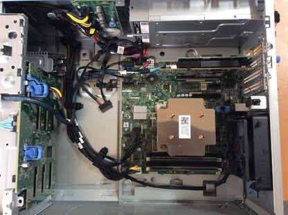 Dell EMC T350 Tower Xeon E-2324G 32GB PC4 2x240GBSSD 4x600GBHDD+2 x 600W PSU A-