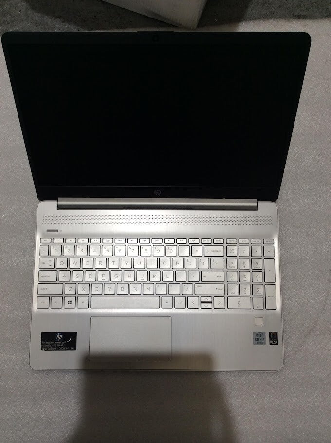 [AU] HP 15S 15s-fq2000 Laptop 15.6" i5-1135G7 8GBRAM 256GB HDMI USB-C Win11 A-