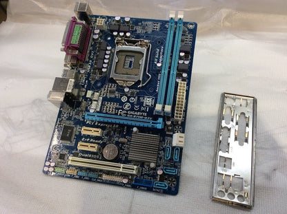 GIGABYTE GA-B75M-D3V Motherboard DDR3 microATX LGA 1155 VGA DVI Intel B75 [AU]