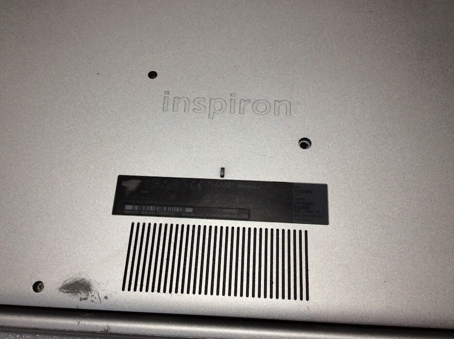 DELL Inspiron 5570 Laptop 15.6'' i7-8550U 8GBRAM 256GBSSD HDMI USB3.0 Silver B