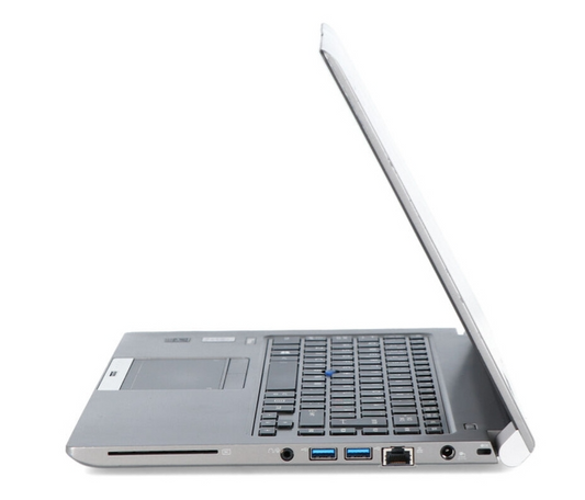 Toshiba Tecra Z40-A Laptop 14'' i5-4300U@2.30GHz 8GBRAM 256GBSSD USB 3.0 VGA A-