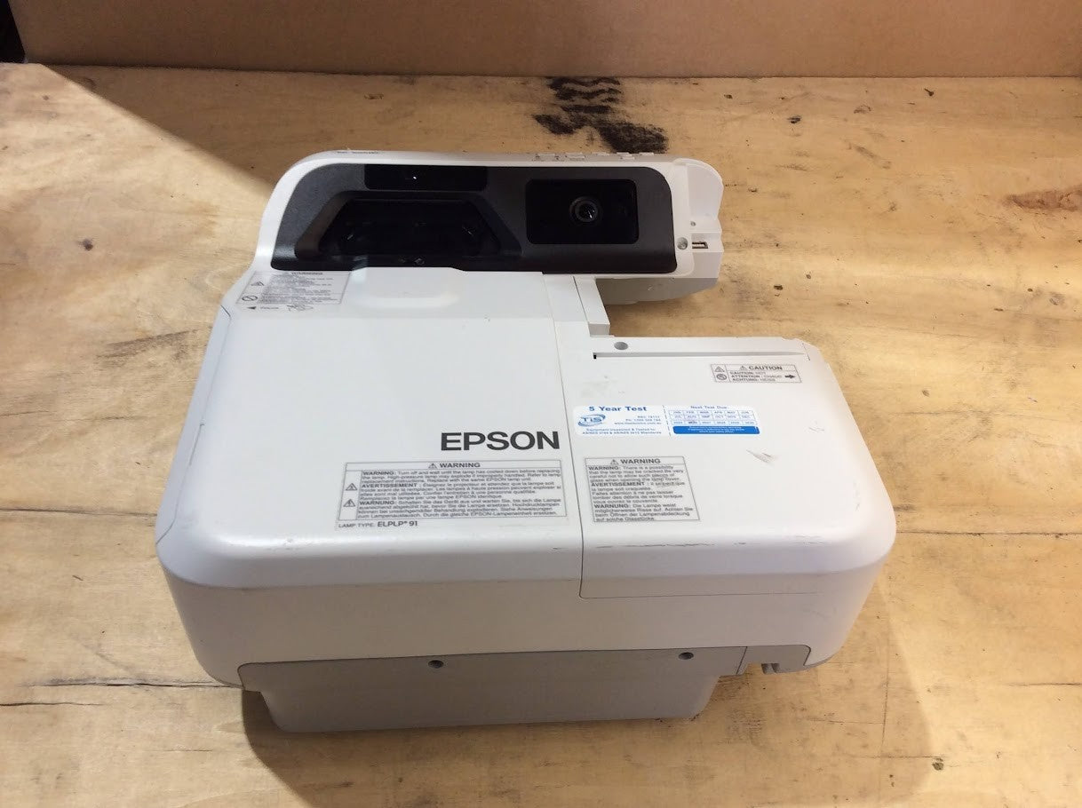 Epson EB-695Wi Ultra Short Throw Projector - Lamp Hours 4924h+Port Caver Missing