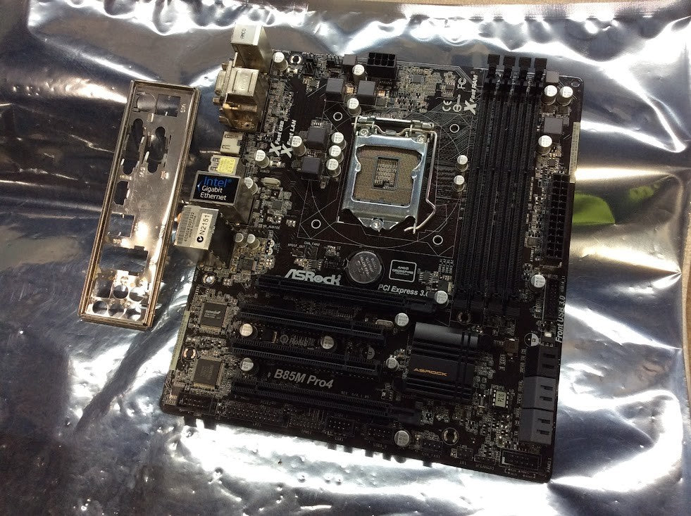 Asrock B85M Pro4 Motherboard microATX DDR3 LGA 1150 VGA DVI HDMI Intel B85 [AU]