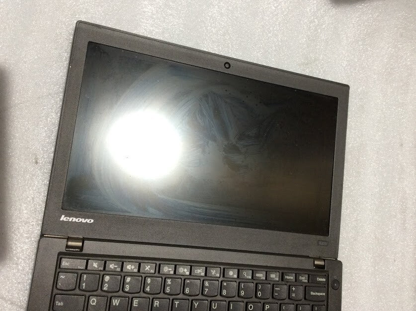 Lenovo ThinkPad X250 Laptop 12.5'' i5-5200U 4GBRAM 128GBSSD Mini-DP Black A-