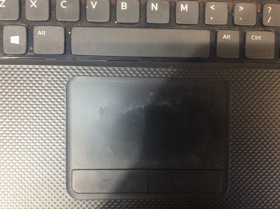 DELL Inspiron 3537 Laptop 15.6'' i3-4010U@1.70GHz 4GBRAM 500GB HDMI USB3.0 A-
