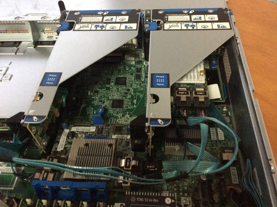 HP Proliant DL380 Gen10 Rack Server 2 x Gold 5120@2.2GHz 192GBRAM 4x1.2TBHDD A-