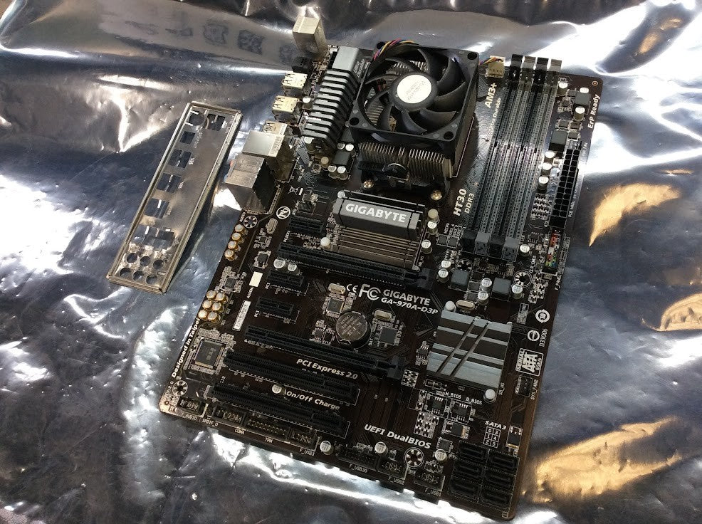 GIGABYTE GA-970A-D3P Motherboard Socket AM3+ DDR3 ATX With AMD FX-6300 [AU]