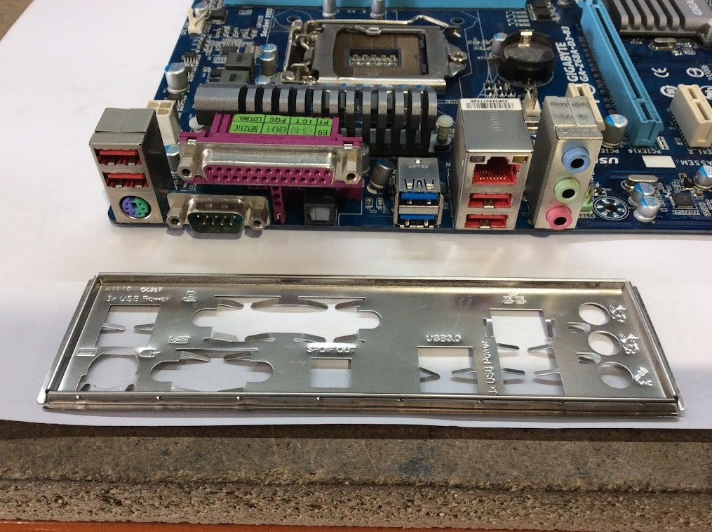 GIGABYTE GA-Z68A-D3 Motherboard ATX DDR3 LGA 1155 (Socket H2) Intel Z68 [AU]