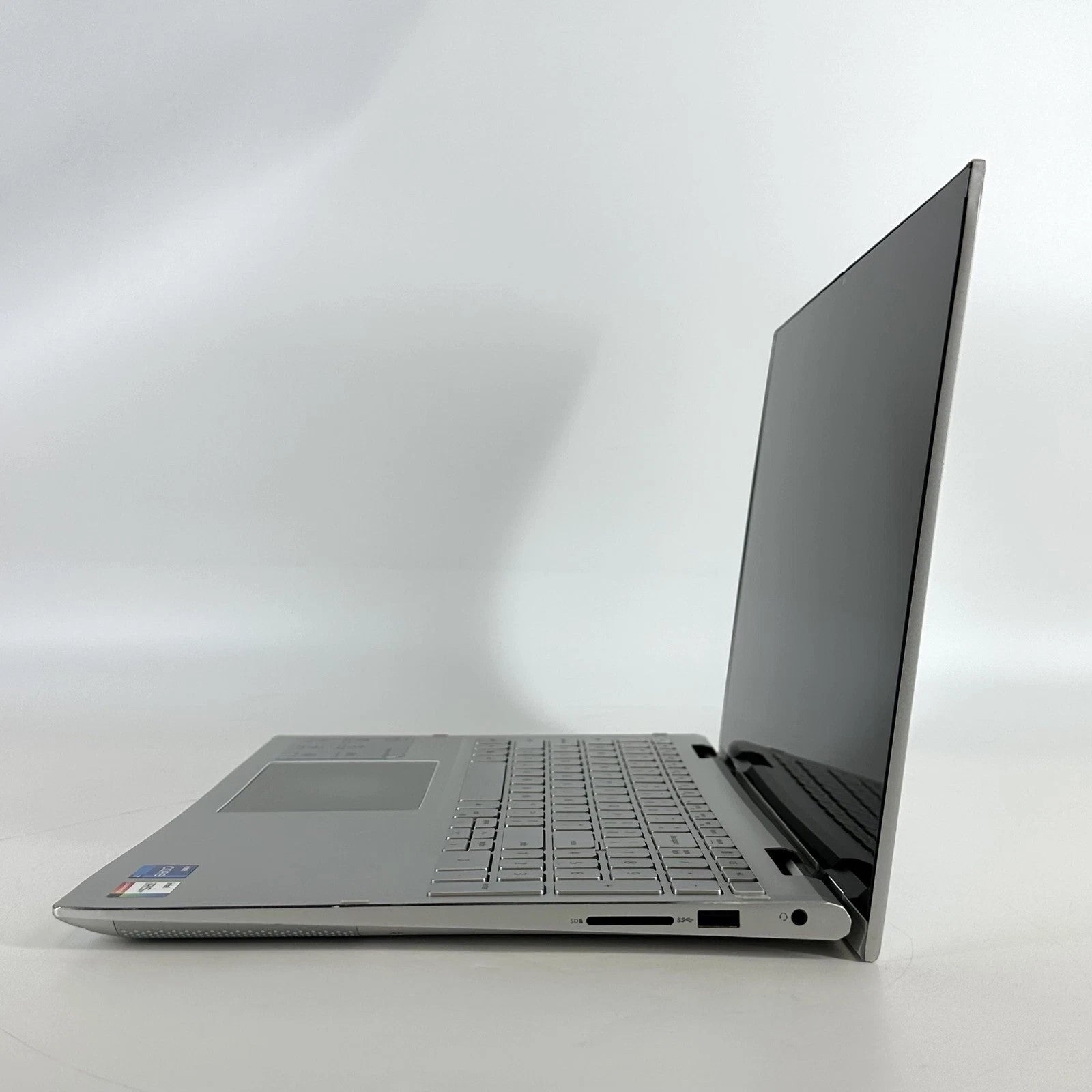 DELL Inspiron 7506 (2-in-1) Laptop 15.6" i7-1165G7 16GBRAM 256GBSSD USB-C W11 A-