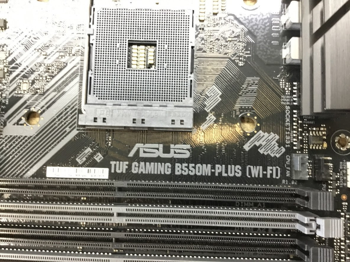 ASUS TUF GAMING B550M-PLUS Motherboard AMD B550 Socket AM4 micro ATX DP HDMI