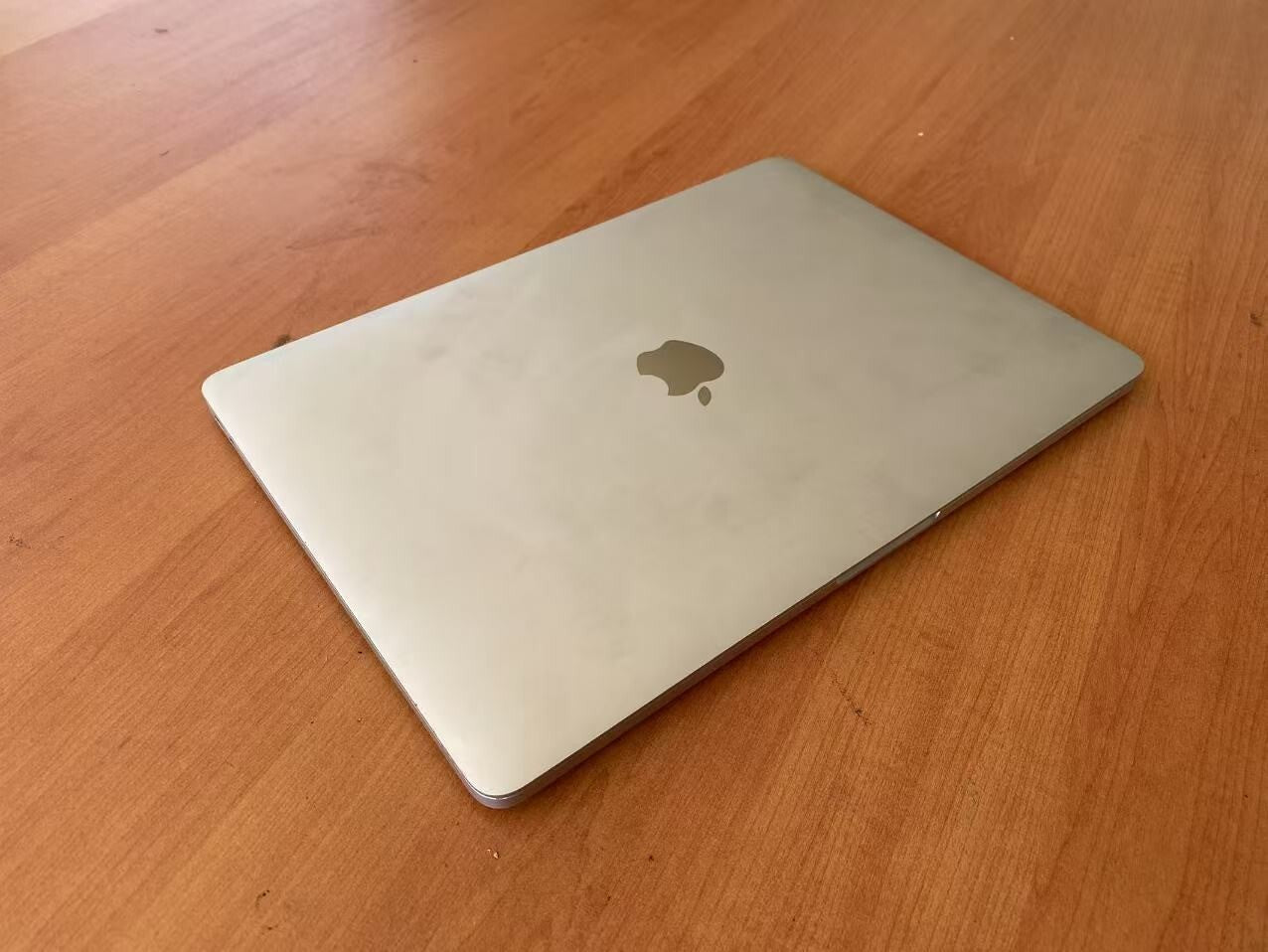 Apple MacBook Pro A1708 Laptop 13.3'' i5-6360U 8GBRAM 256GBSSD USB-C EMC 2978 A-