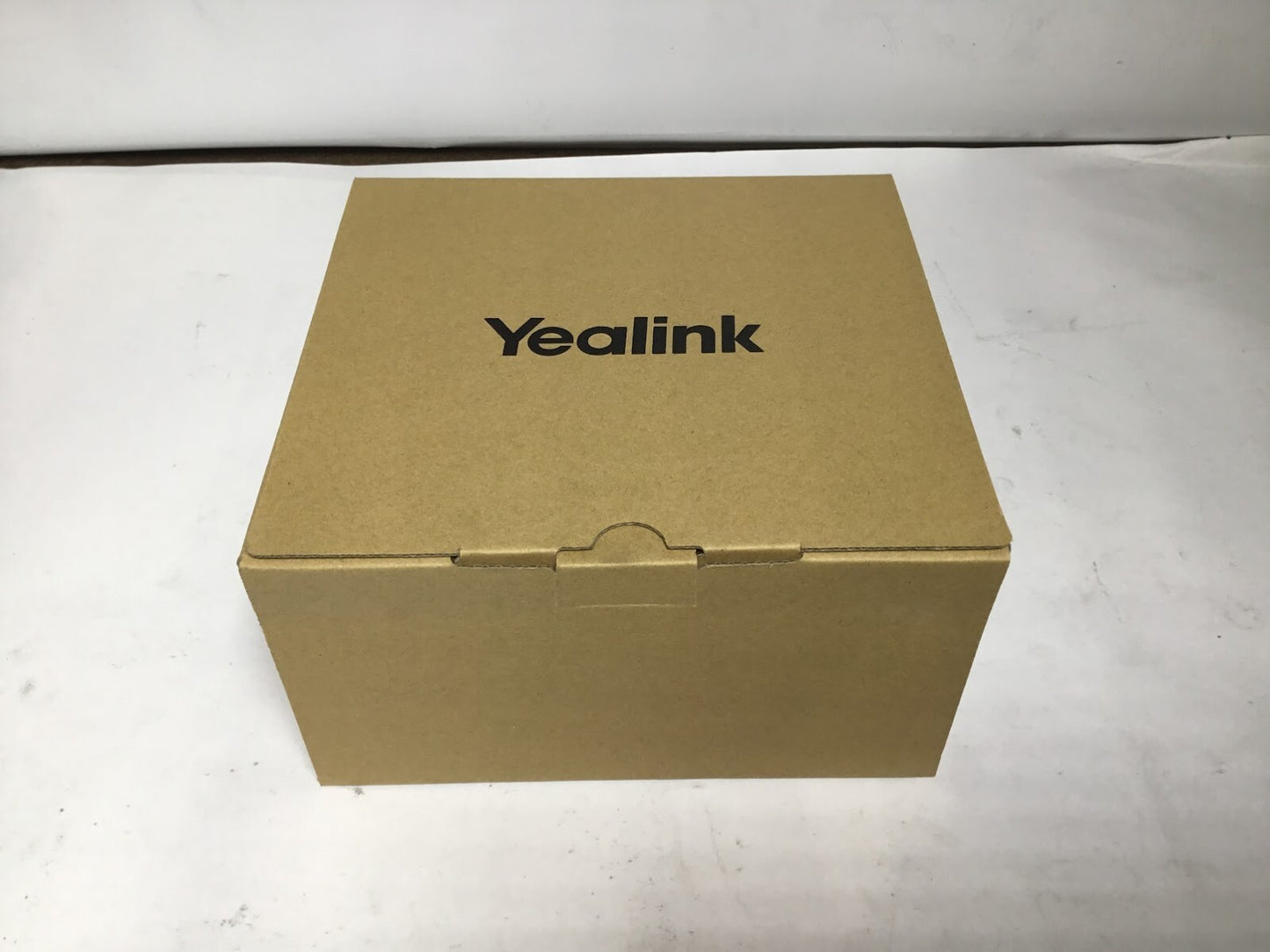 New Yealink SIP-T23P Enterprise IP Phone Backlit LCD display HD Voice Au Seller