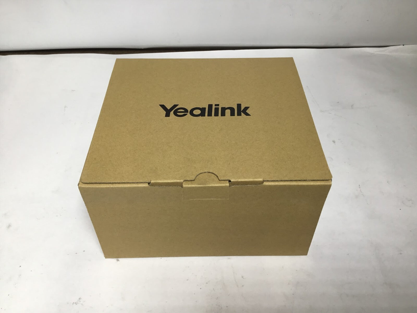 New Yealink SIP-T23P Enterprise IP Phone Backlit LCD display HD Voice Au Seller