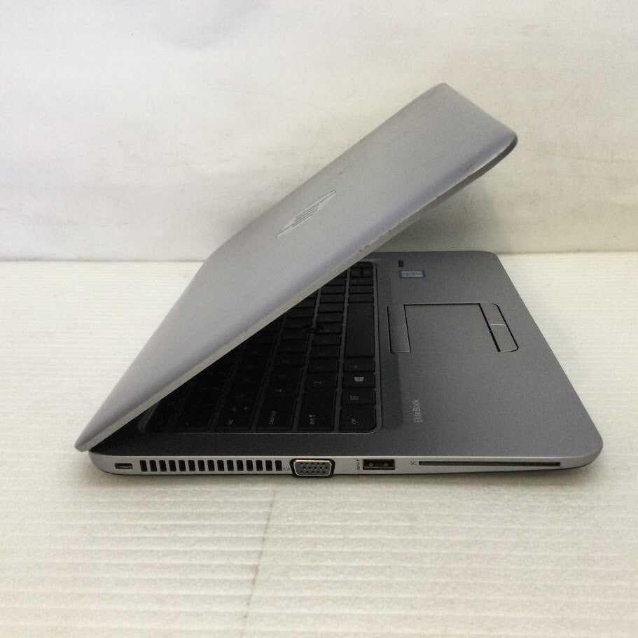 HP EliteBook 820 G3 Laptop 12.5" i5-6300U 8GBRAM 256GB DP VGA USB-C Silver A-