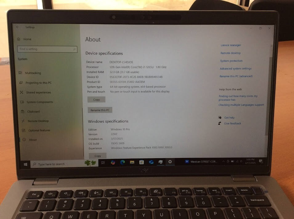DELL Latitude 5430 12th Gen Laptop 14'' i7-1265U 32GBRAM 256GB USB-C Win10 A-
