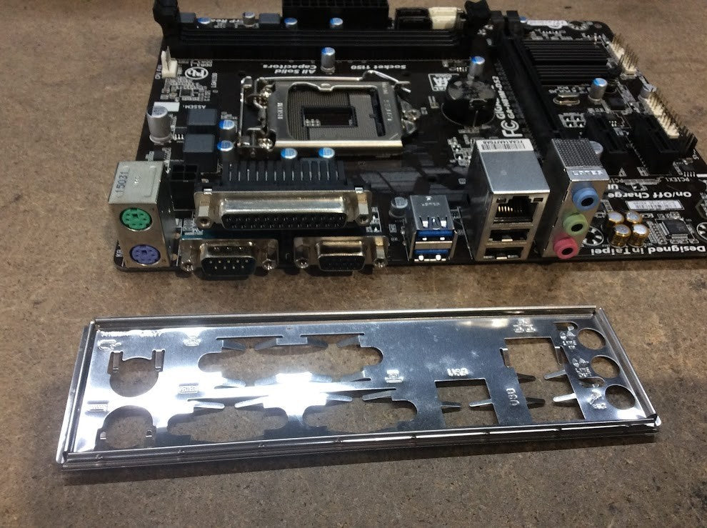 GIGABYTE GA-H81M-DS2 Motherboard DDR3 microATX LGA 1150 VGA DVI Intel H81