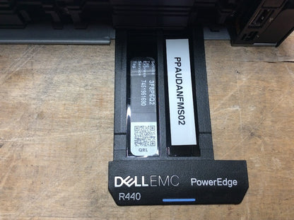 Dell PowerEdge R440 2 x Xeon Bronze 3104+2*PSU +8GB PC4+4 Ports Network Card A-