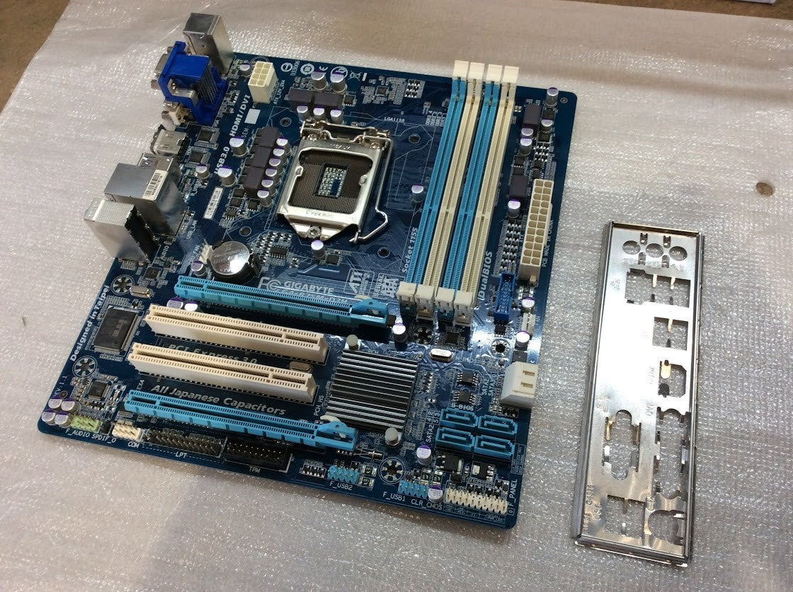 GIGABYTE GA-B75M-D3H Motherboard DDR3 microATX LGA 1155 VGA DVI HDMI Intel B75