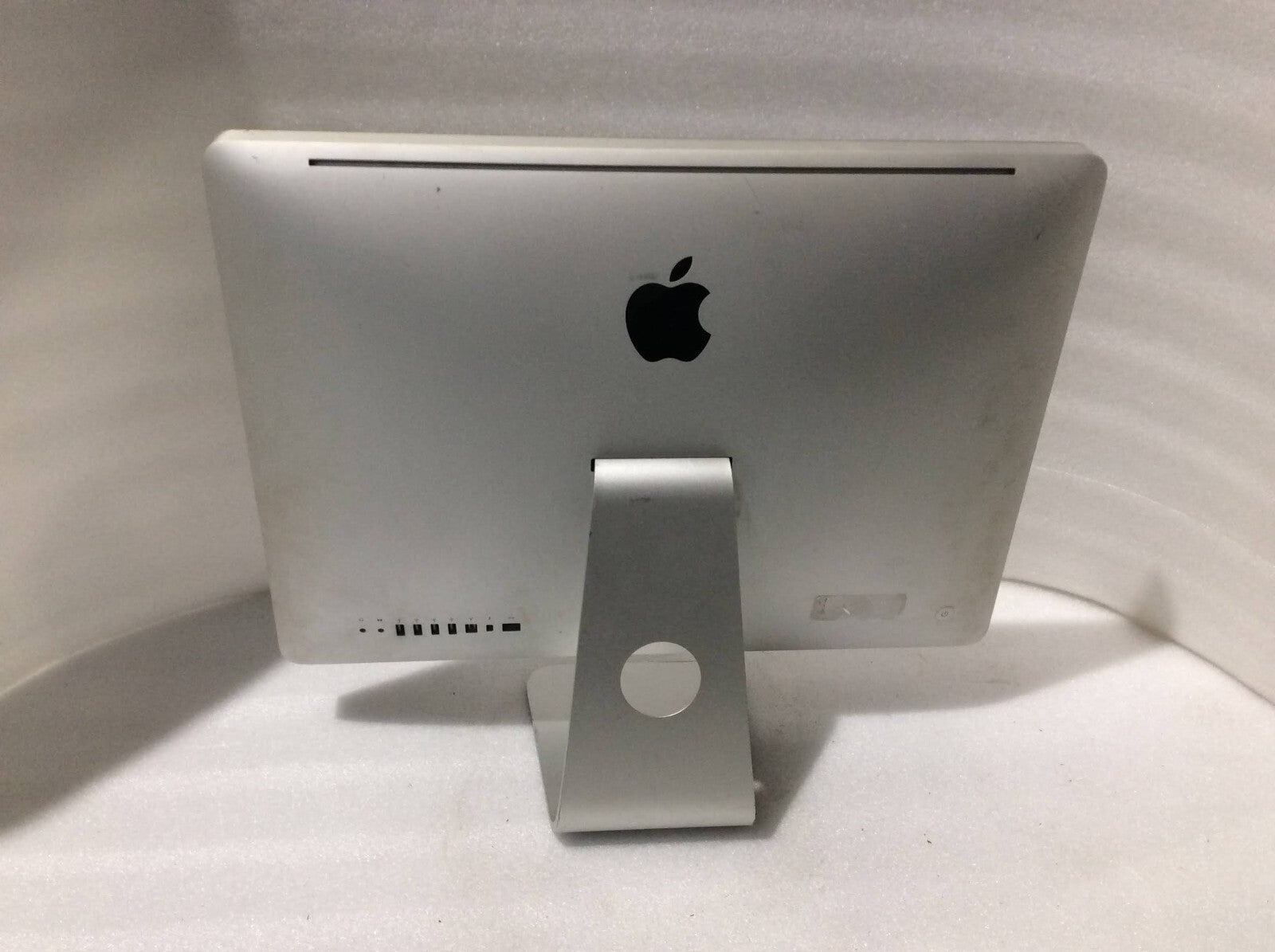 Apple iMac A1311 AIO 21.5'' i5-2400S 4GBRAM 500GB EMC 2428 USB2.0 Thunder Silver