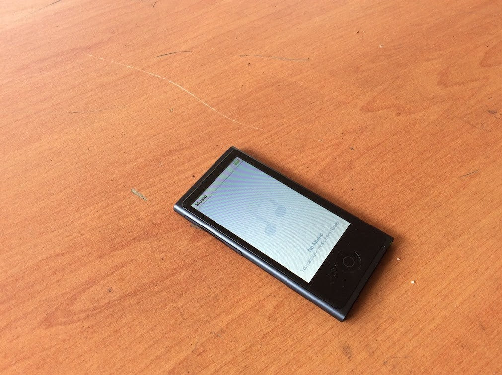 [AU Seller] Apple iPod Nano 7th Generation A1446 16GB Black - Tested A-
