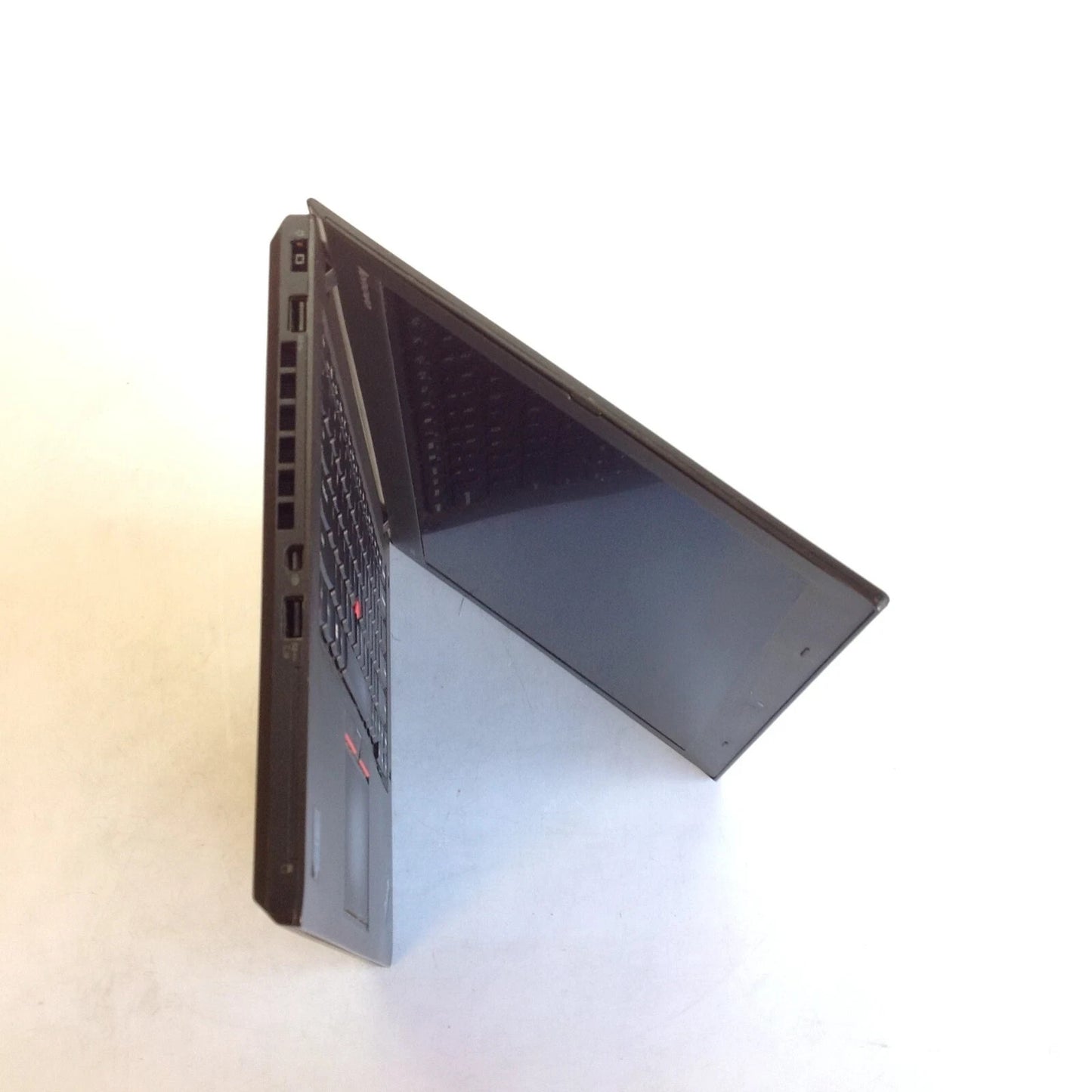 Lenovo ThinkPad T450 Laptop 14" i5-5200U 12GBRAM 512GBSSD Mini-DP VGA Win11 A-