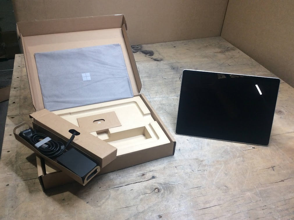 [AU]Microsoft Surface Pro 9 Tablet 13" i5-1245U 8GBRAM 128GBSSD USB-C Win11 A+