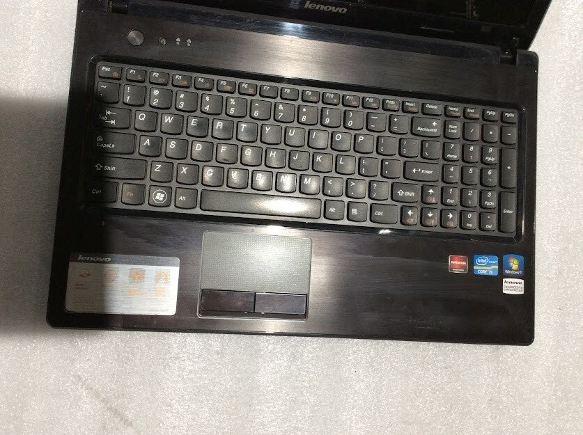 Lenovo Essential G570 Laptop 15.6'' i5-2410M 8GBRAM 640GBHDD HDMI VGA Black B